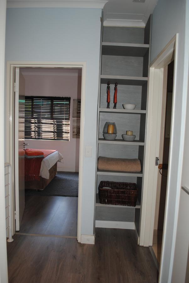 Villa In The Village Johannesburg Ngoại thất bức ảnh